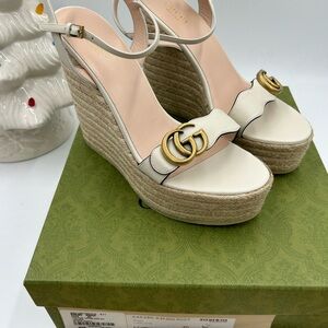 Gucci Women's White Wedge Sandals size 40 made in Italy